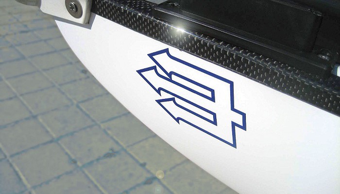 dge11-700x400